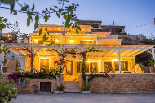 Dimitra Apartments