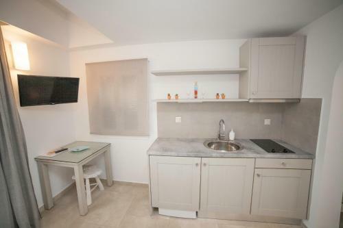 Bed & Breakfast Skopelitis Village