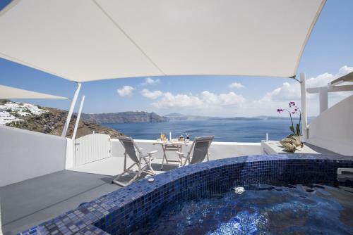 Hotel Ambition Suites