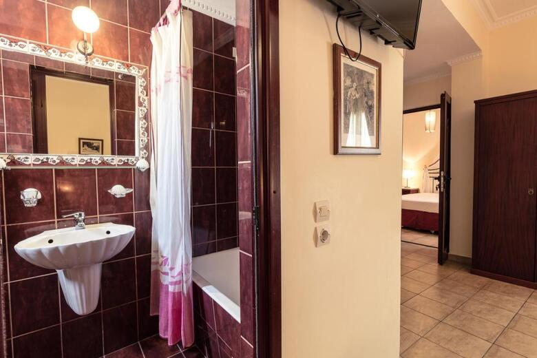 Agistri Hotel