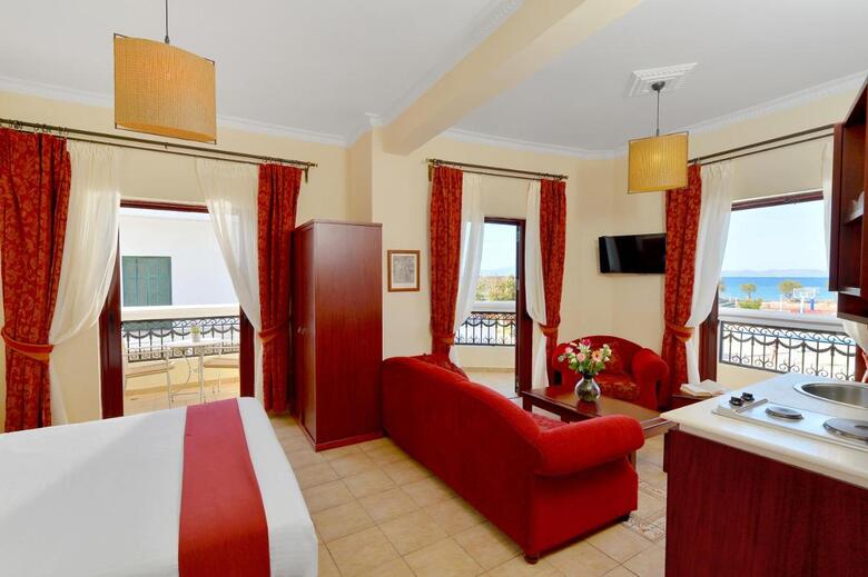 Agistri Hotel
