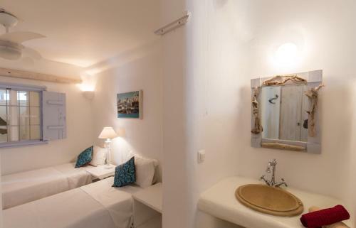 Golden Sunset Villas