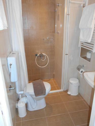 Byron Hotel