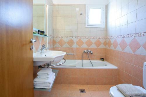 Thalassa Apartments