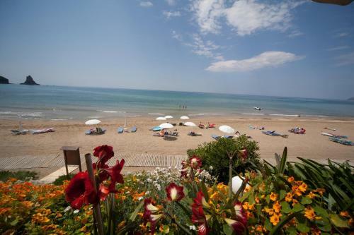Hostal Dandidis Seaside Pension