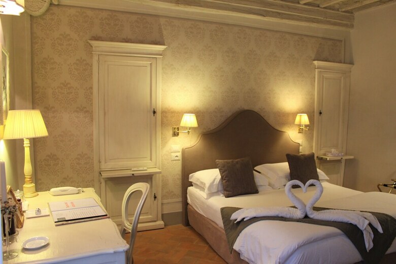 Bed & Breakfast La Corte Di Ambra