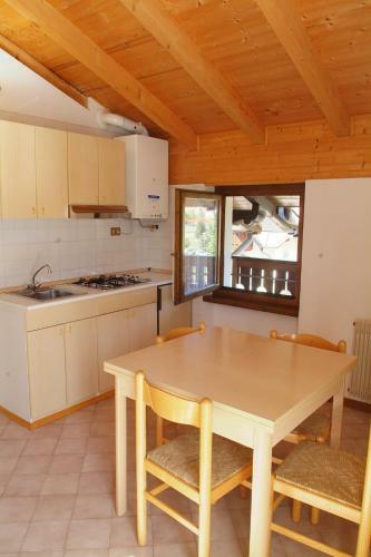 Apartment Bezzecca 8