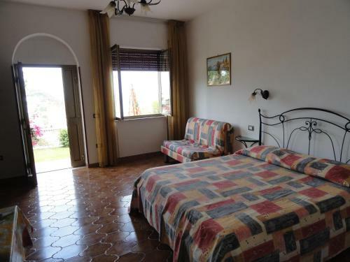 Chiaia Apartments