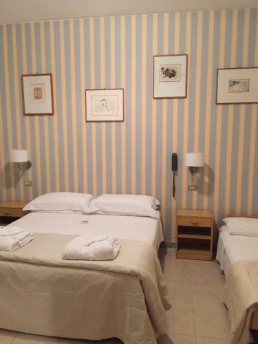 Hotel Ariella