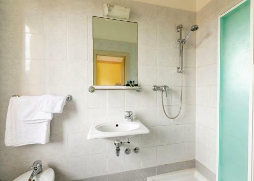 Hotel Condor-new 2022-con Piscina