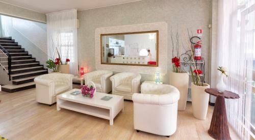 Hotel Condor-new 2022-con Piscina