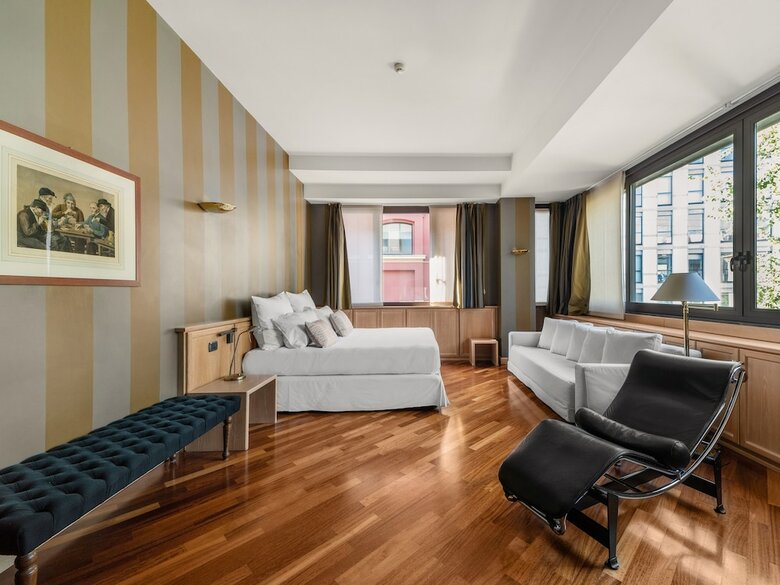 Hotel Camperio House Suites