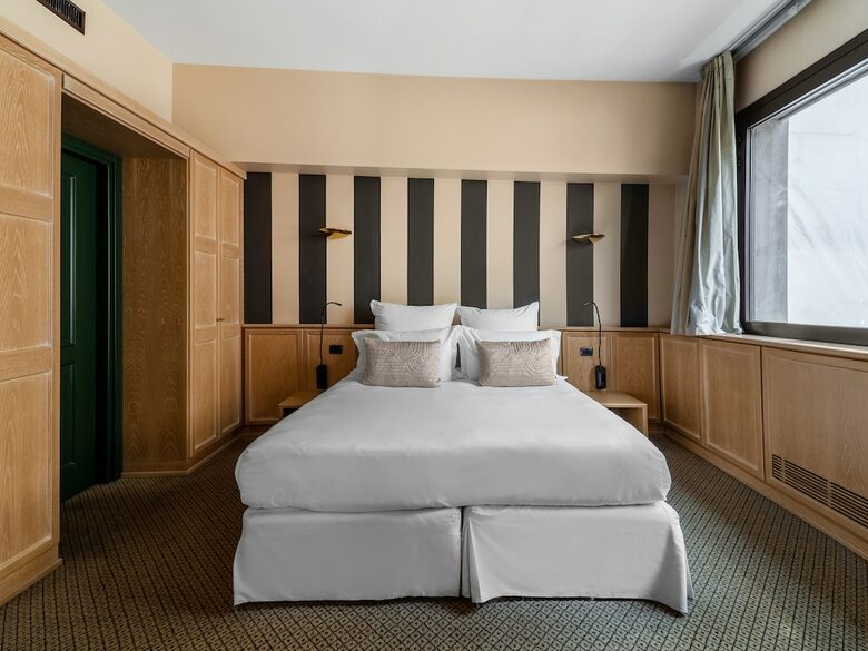 Hotel Camperio House Suites