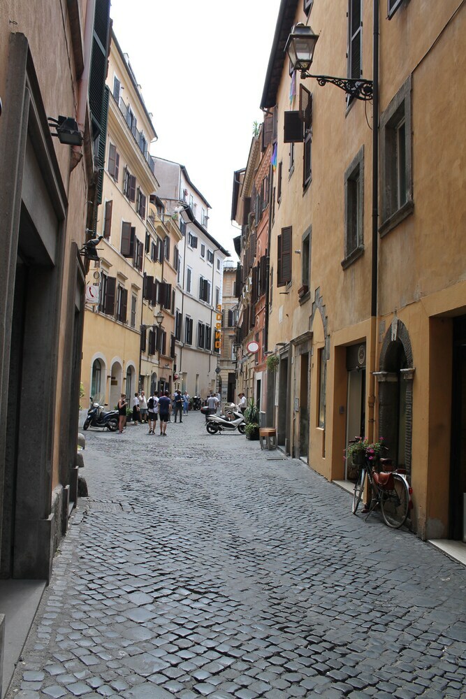 Hotel Pomezia