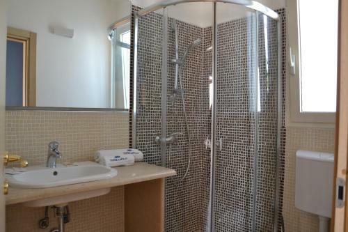 Hostal Affittacamere Torre Lapillo