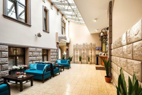 City Hotel Teater