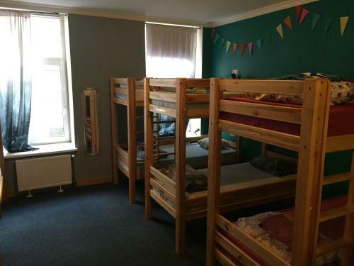 Cinnamon Sally Backpackers Hostel