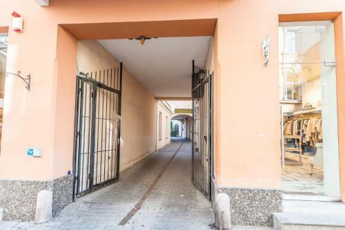 Didzioji Str Two-bedroom Apartment