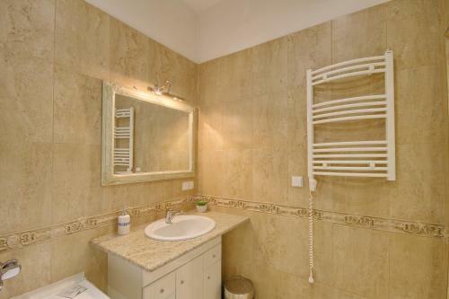 Hostal Guest House Taurus