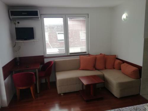 Apartments Smakoski