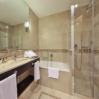 Atahotel Varese