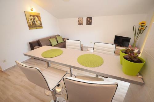Apartmani Mizdrak