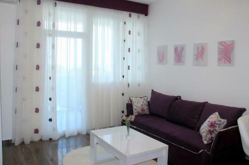 Aparthotel Apartments Limunada