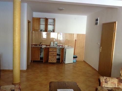 Aparthotel Apartments De Lara