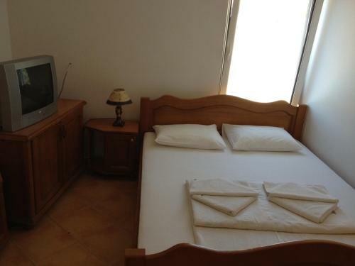 Aparthotel Apartments De Lara