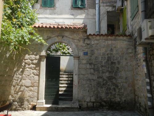 Charming Apartment In Kotor