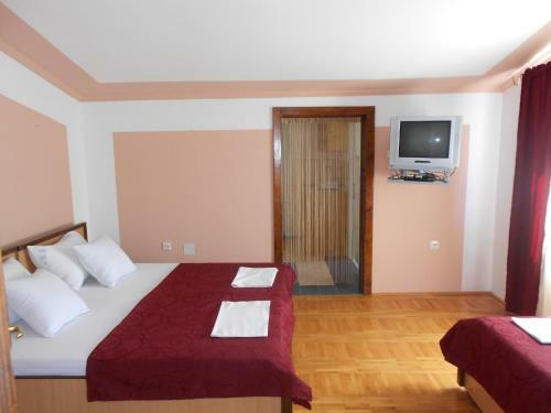 Apartments Pekic