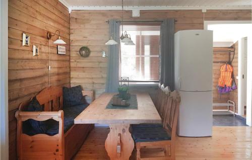 Three-bedroom Holiday Home In Vradal