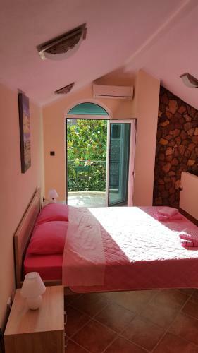 Hostal Guesthouse Katarina