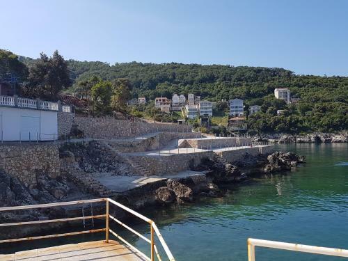 Kapriz Apartments