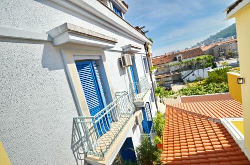 Hostal Villa Velzon Guesthouse