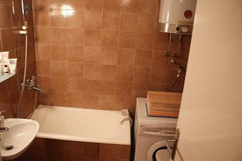 Apartment W