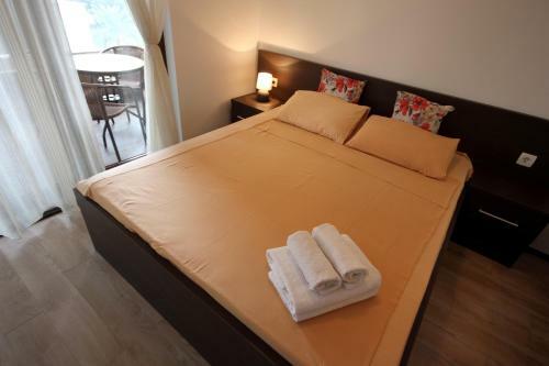 Apartments 219