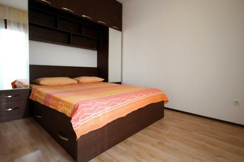 Apartments 219