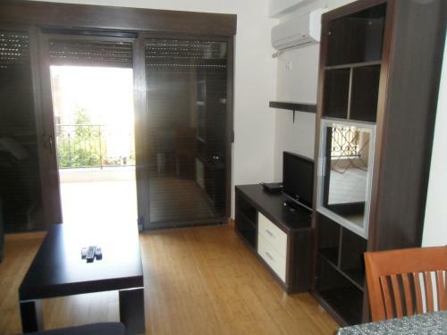 Apartments Maini