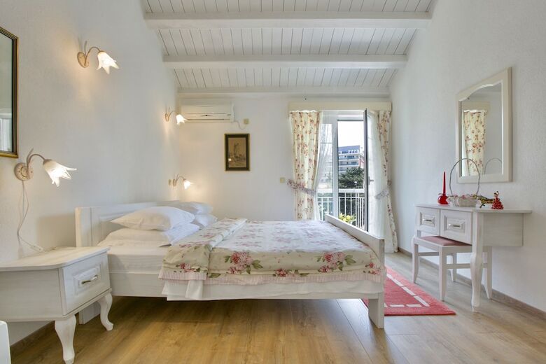 Marinero Apartments