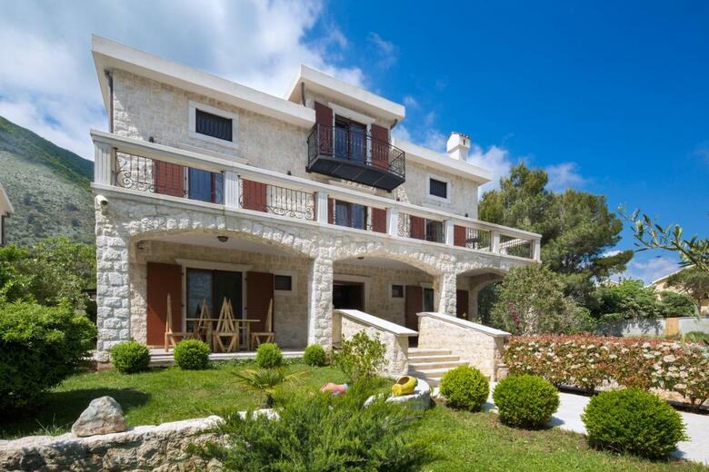 Hostal Palazzo Banicevic Luxury Rooms