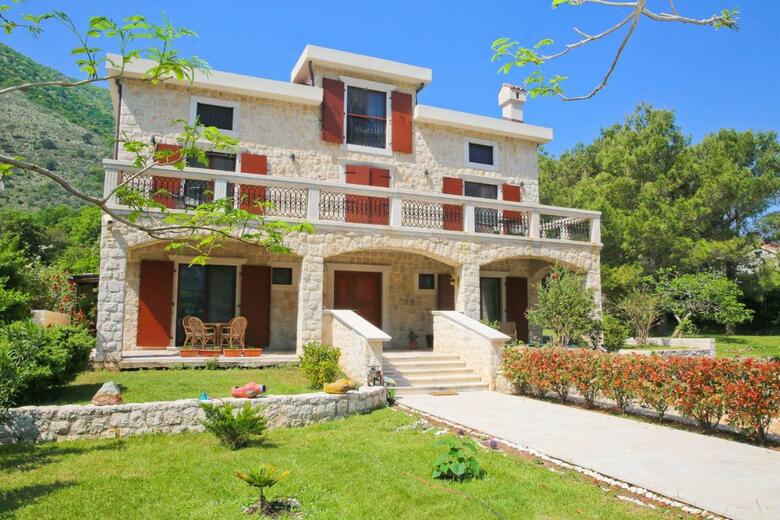 Hostal Palazzo Banicevic Luxury Rooms