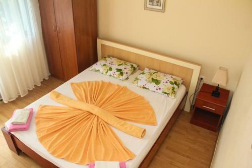 Hostal Savija Becici Rooms