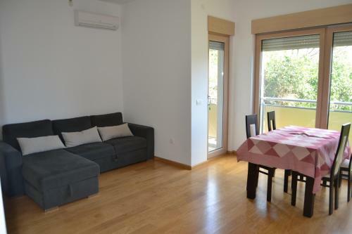 Masha Apartment