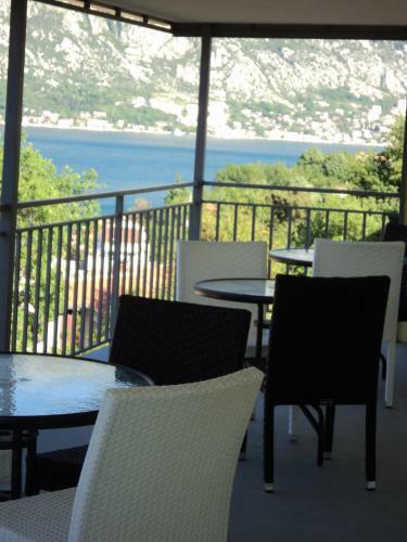 Hostal Guest House Pajovic