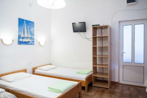 Hostal Guest House Mira