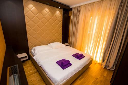 Harmonia Apartments