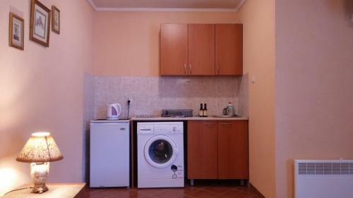 Hostal Villa Budvanka Guesthouse