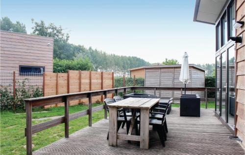 Holiday Home Sint-annaland 04