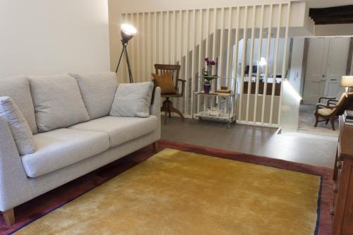 Bed & Breakfast Being Porto Hostel